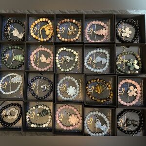 Holiday Crystal Gemstone Carving Necklace and Bracelet Sets